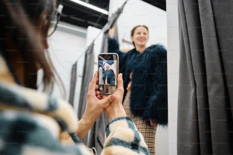 Best Social Media Platforms for Fashion Brands Using Smm Panel